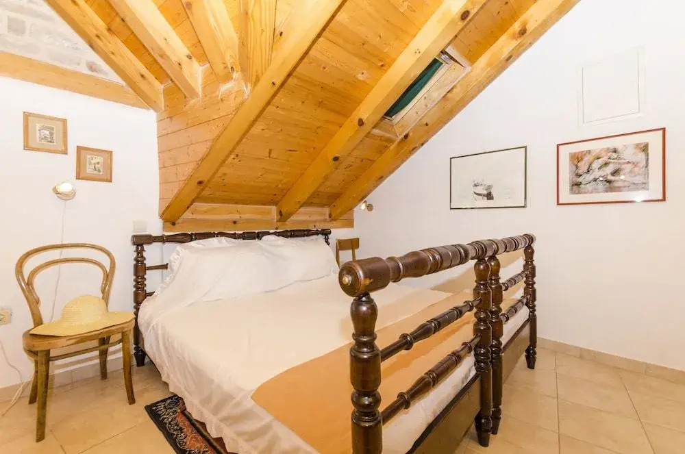 Apartments and Room Lucijo