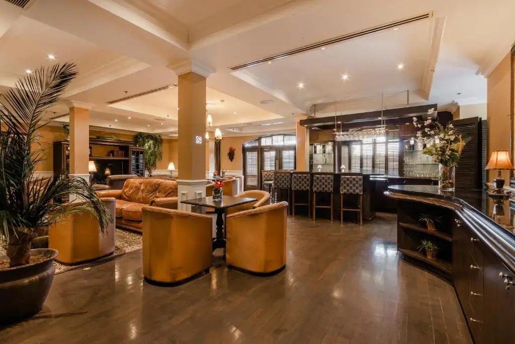 Le St-Martin Hotel & Suites