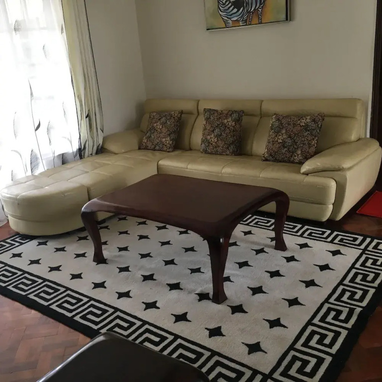 Karen Ndege House Inn