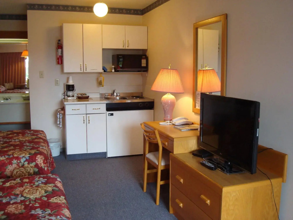 Ocean Crest Motel