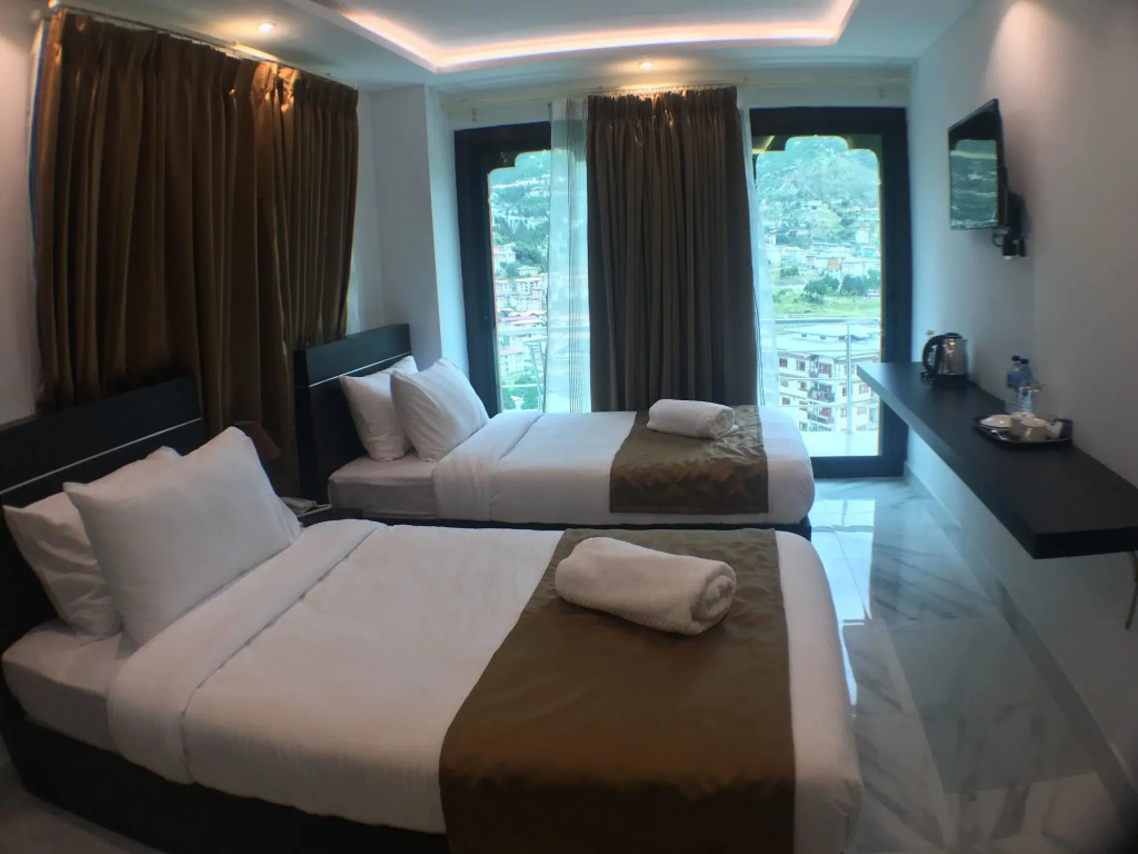 Hotel Glory