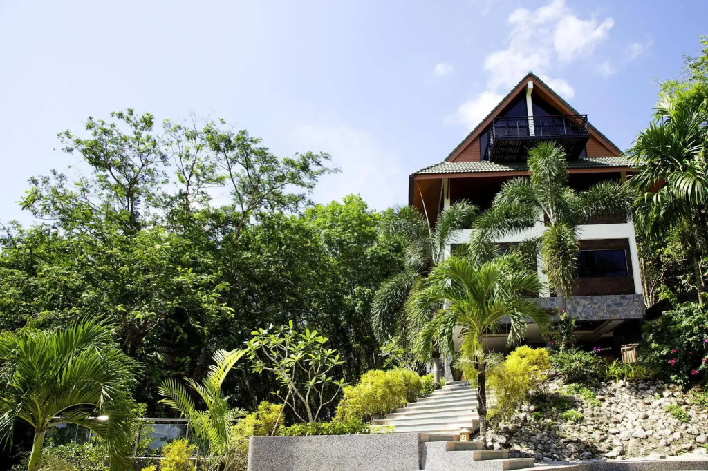 Thara Bayview Villa, SHA Certified