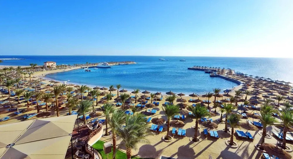 Beach albatros resort Azrak VIP Package