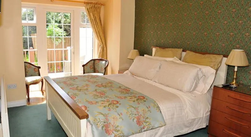 Cloneen House Bed & Breakfast