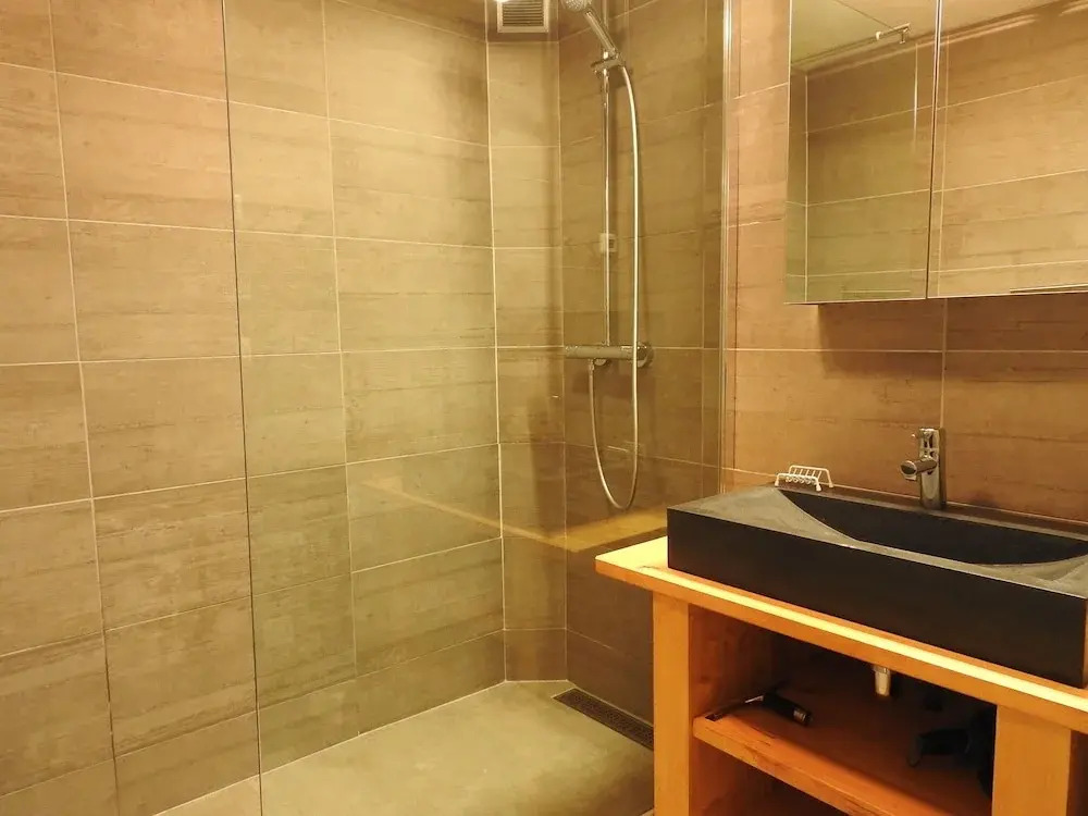 Spacious and Functional Chalet Located Close to the ski Lifts