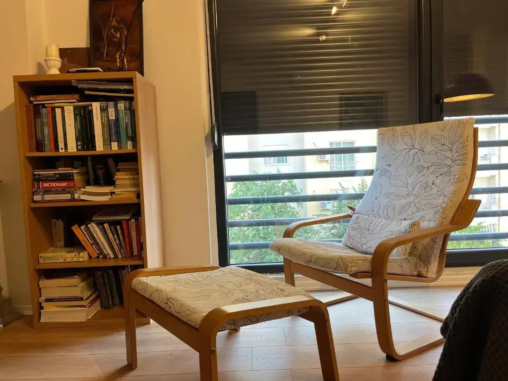 Comfy condo 6 minutes from downtown & Free Parking