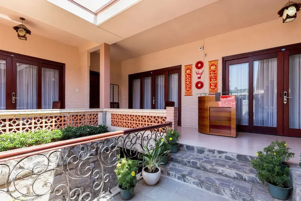 OYO 949 Sky Garden Resort