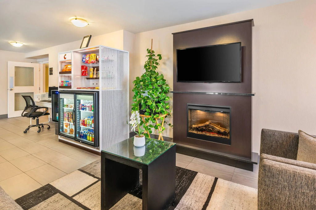 Comfort Inn South Shore