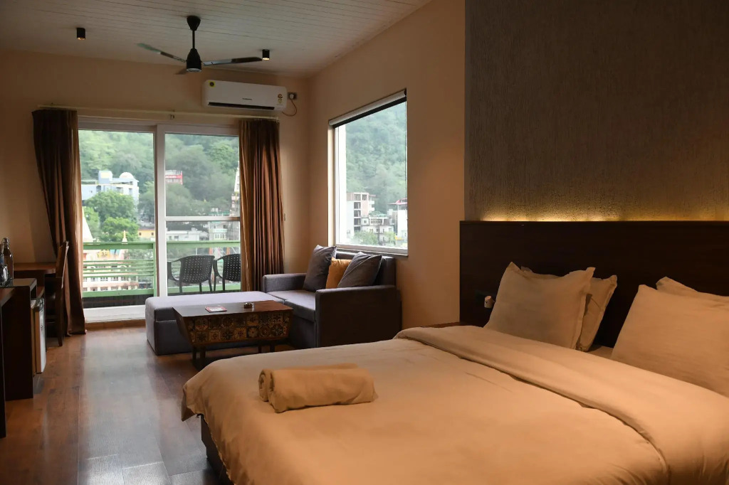 Kunwar Residency
