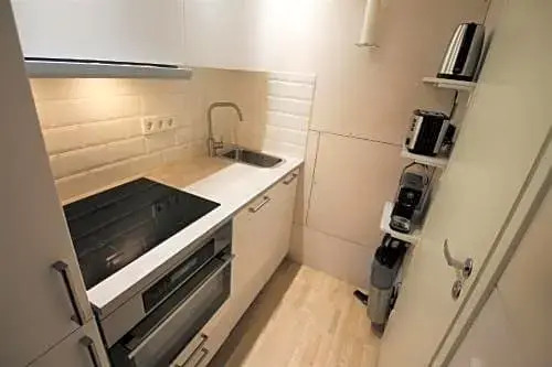 TAMULA Cube House