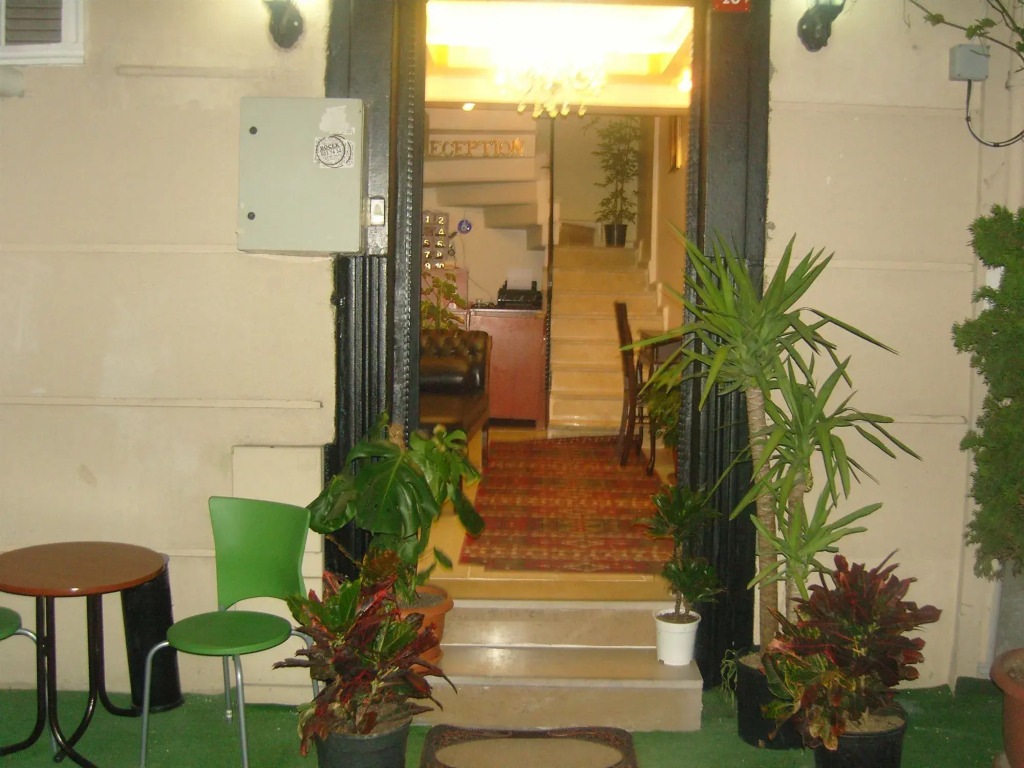 Sofia Corner Hotel