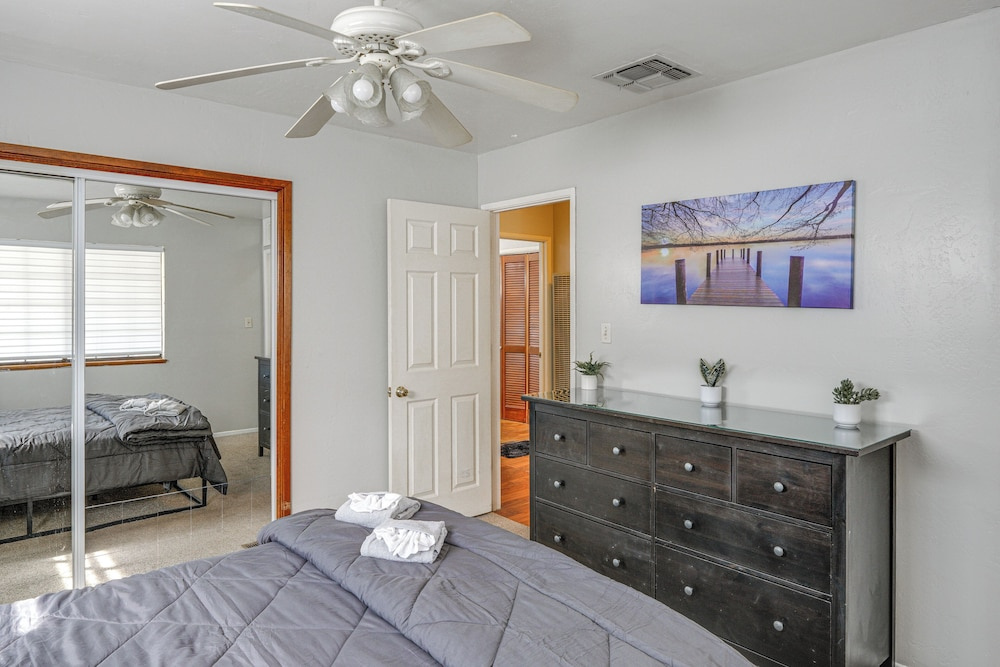 Mtn-view Getaway w/ Game Room, 1 Mi to Kern River!