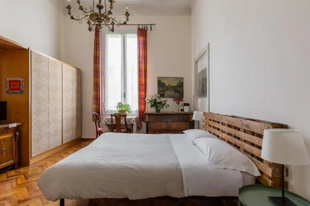 Italy Prestigious Guest House