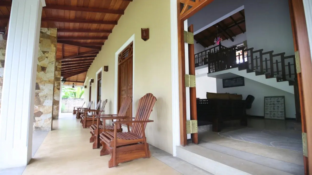 Sano Rich Lagoon Villa