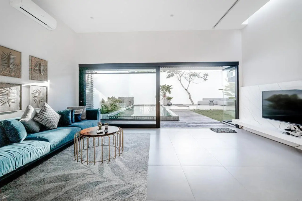 Mile Stone Villa