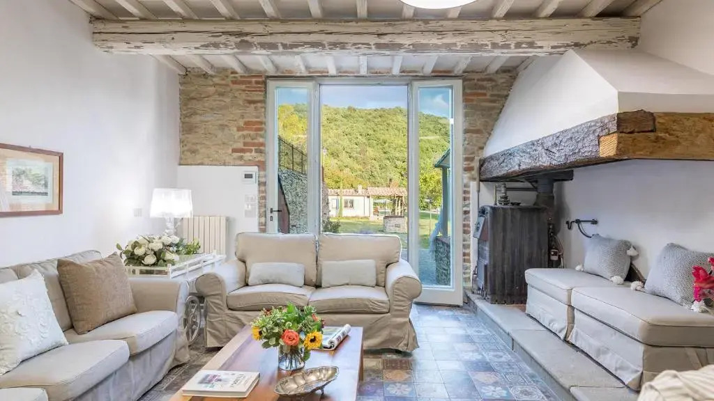 Torre Ginestre 12, Emma Villas