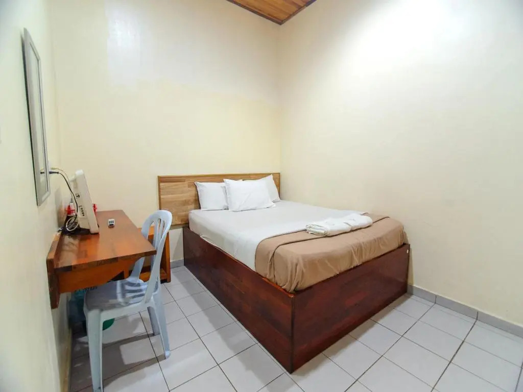 Y&Z Hotel