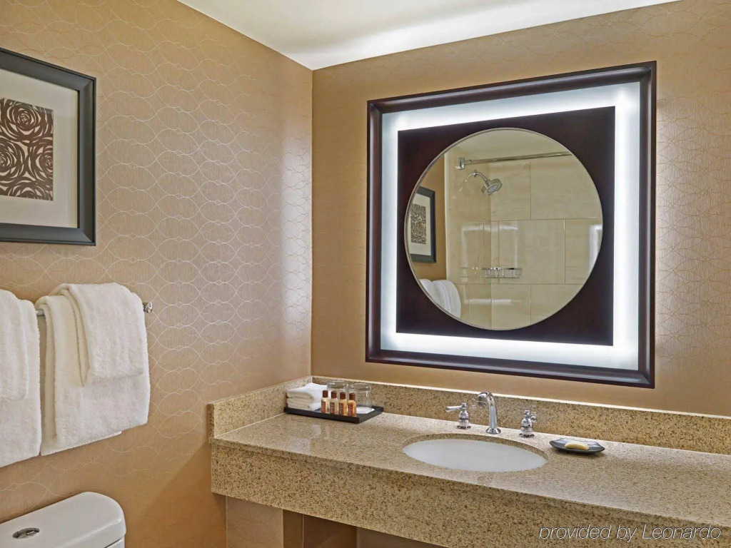 Sheraton Detroit Novi