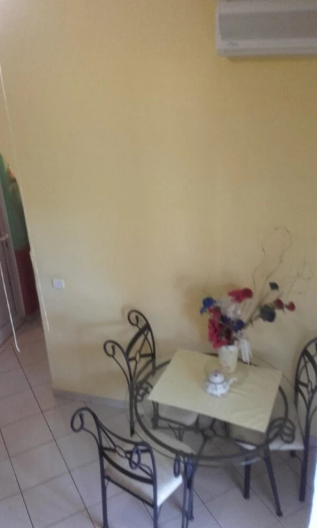 Studio in Baie Mahault, With Pool Access, Enclosed Garden and Wifi - 9