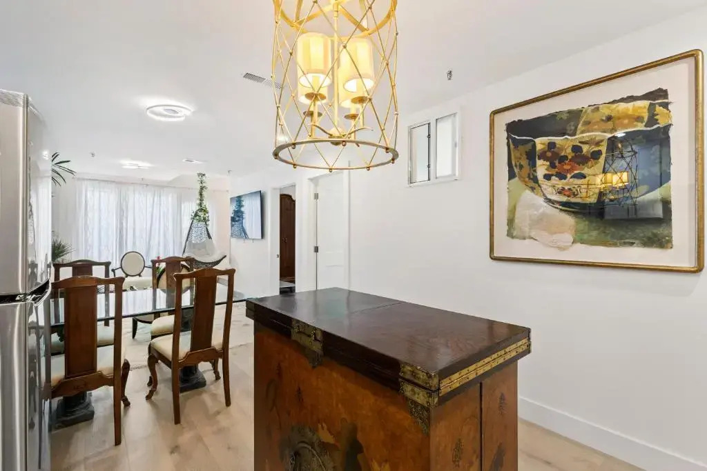 SF Newly Remodeled Charming 2bd With 100% Walking Score