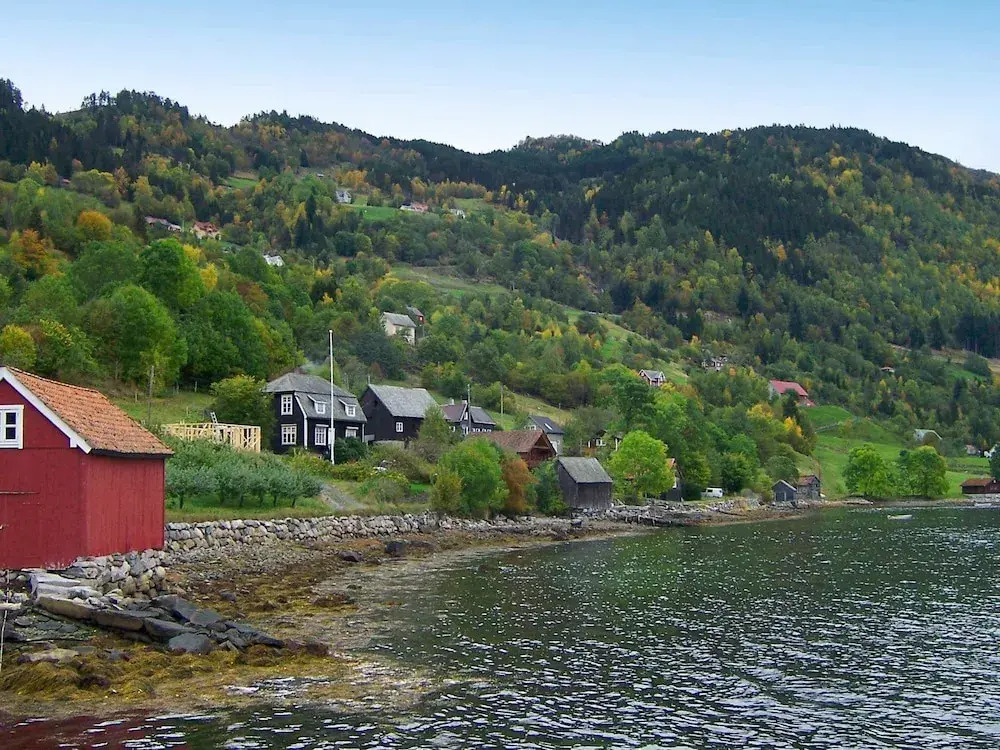 9 Person Holiday Home in Nordfjordeid