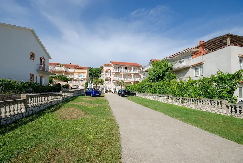 Apartments Borka