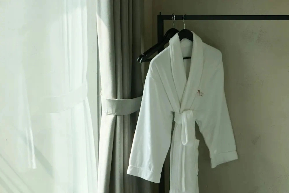 Hlow Busan Hotel