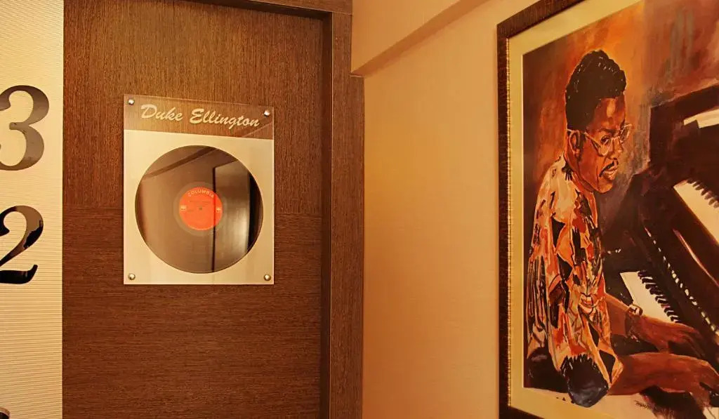 Jazz Hotel