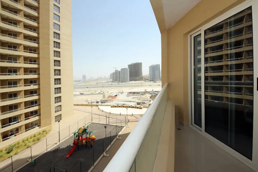 Piks Key - Lakeside Tower C
