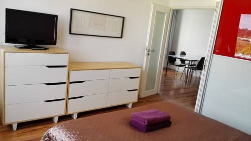 Golden Family Apartments