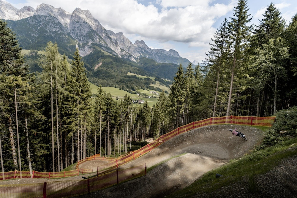 Leogang: Apartment With Mountain Views