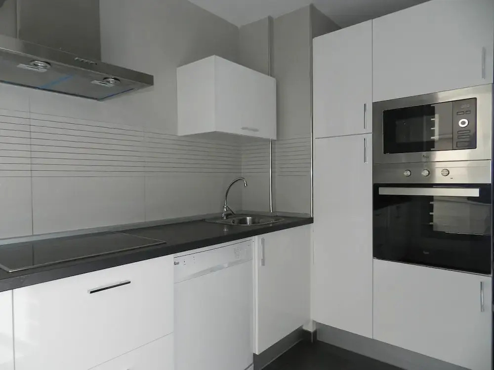 Apartamento Nuevo y Moderno 3A
