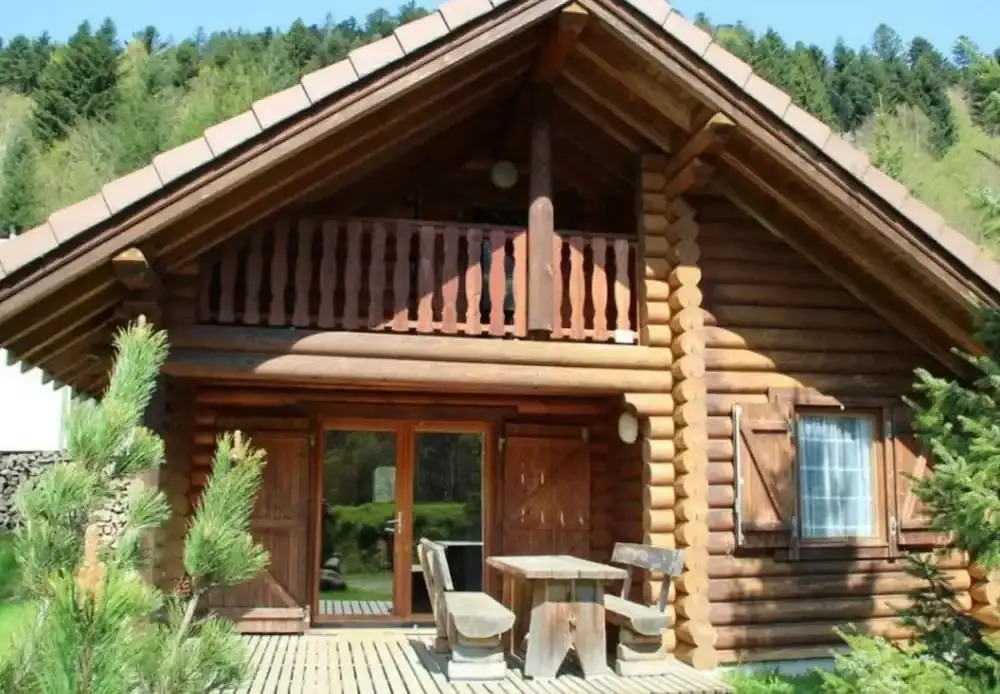 L'ours Blanc Chalet en Rondins