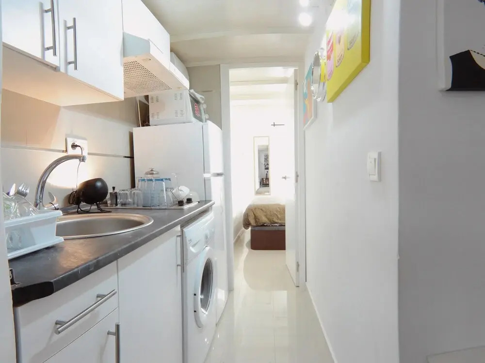 Apartamento de 2 Habitaciones con A/C en Puerta del Angel AZ3A