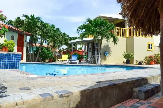 La Felicidad Aruba