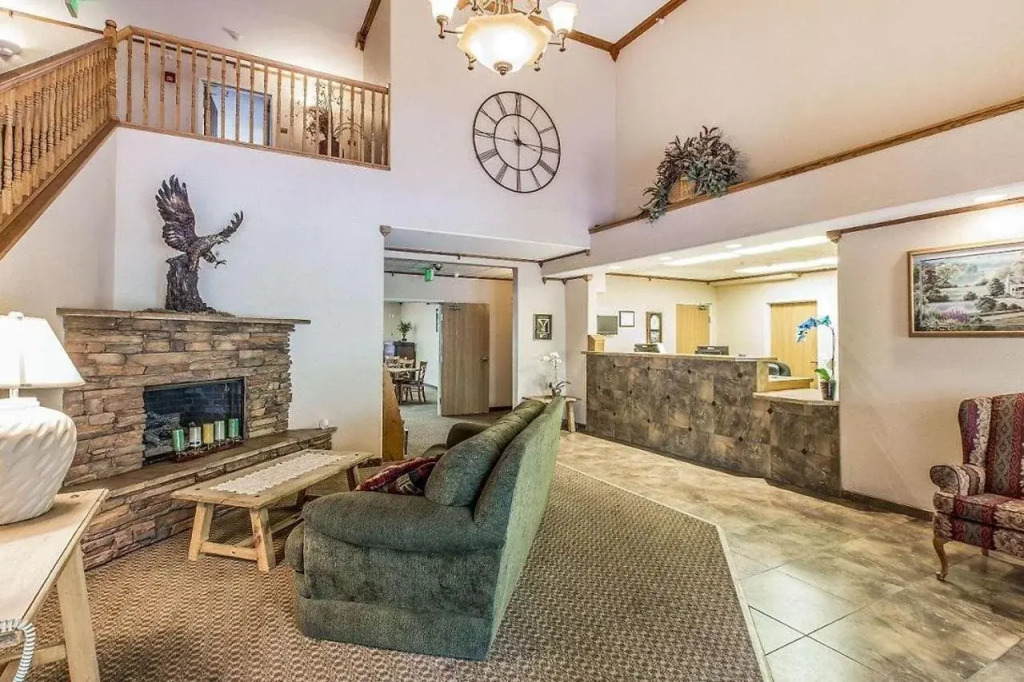 Econo Lodge Inn & Suites New Castle