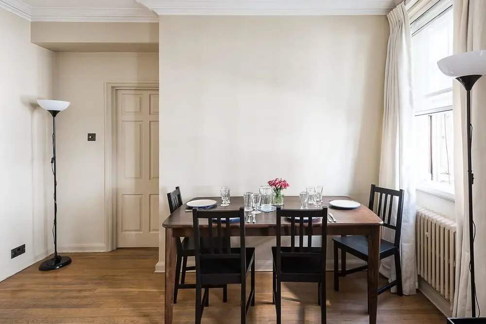 Stunning 1BR Apartment in Incredibly Central Spot