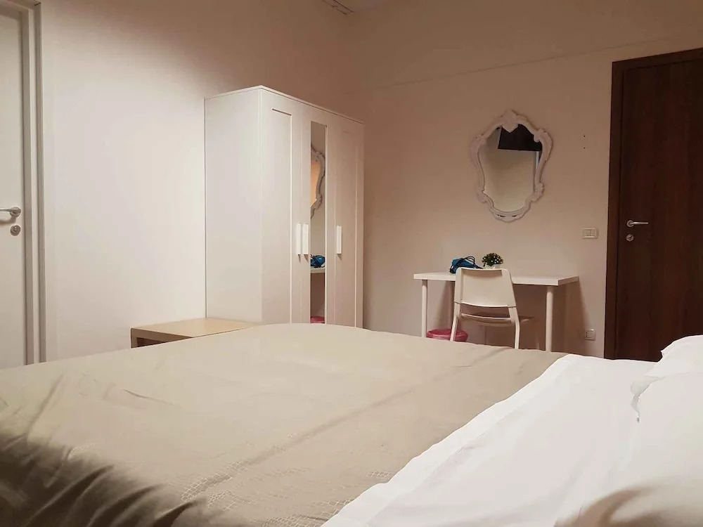 Hotel Piramide