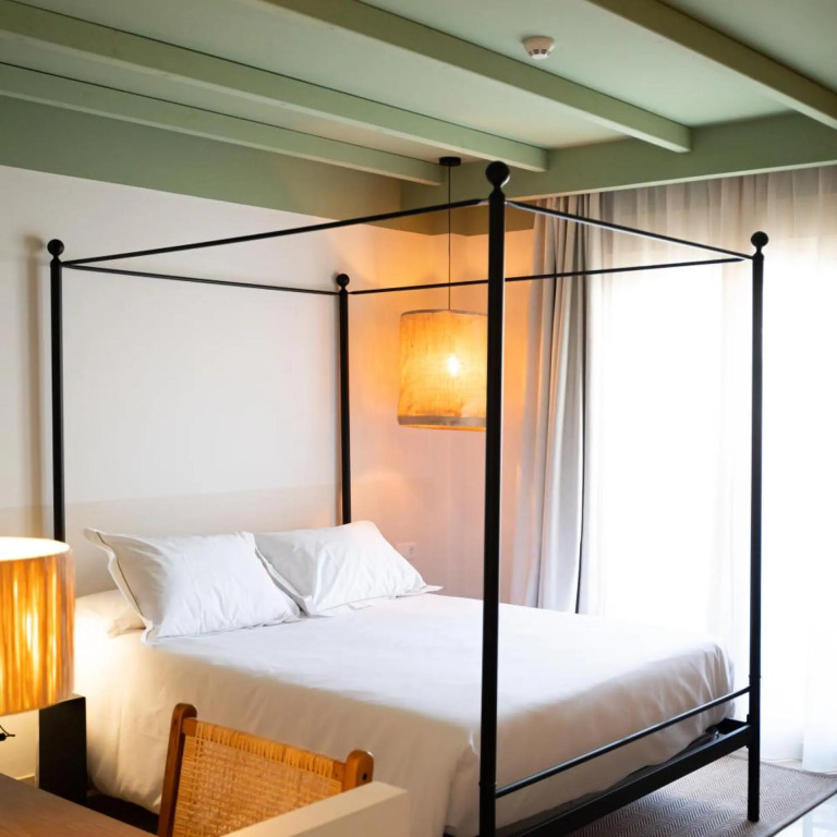 Rooms by JovA