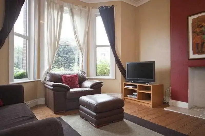 Charismatic London Apartment