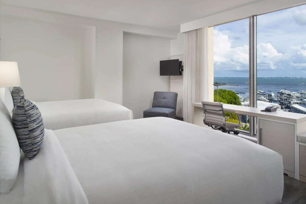 Courtyard Miami Coconut Grove