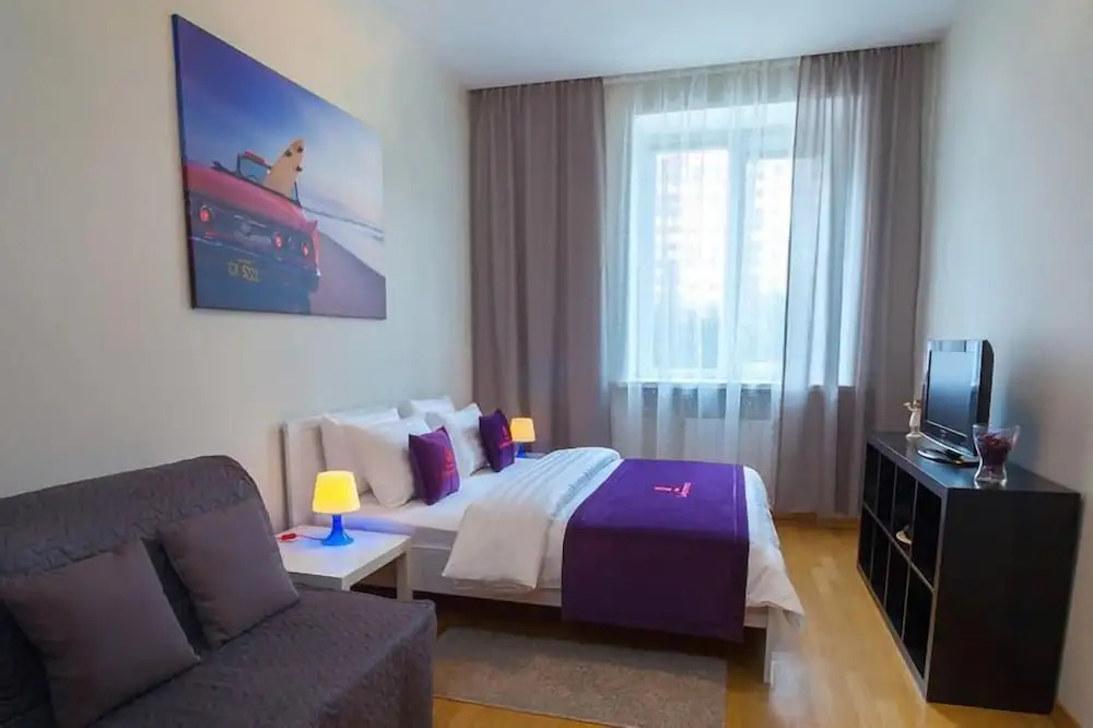 Апартаменты Lux, Смоленский бул., 7
