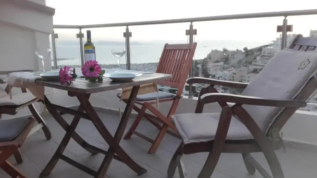 Panoramic Voulas View Apartment