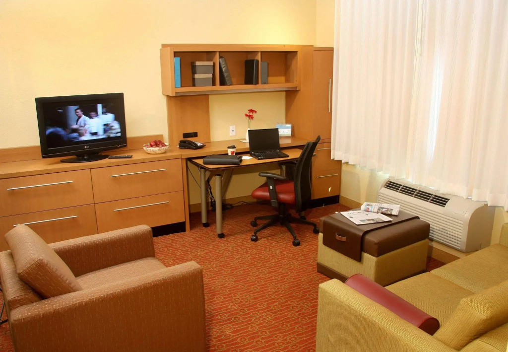 TownePlace Suites Farmington