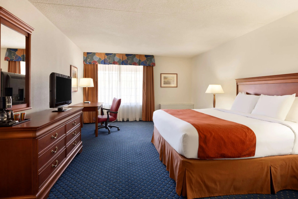 Country Inn & Suites by Radisson, Fredericksburg South (I-95), VA