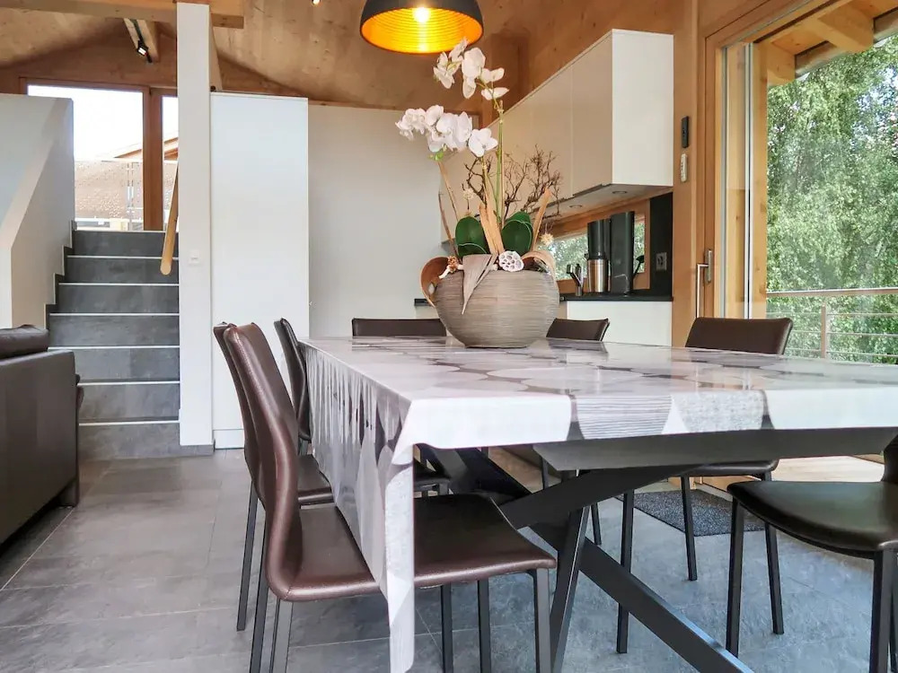 Chalet Les penguins by Interhome