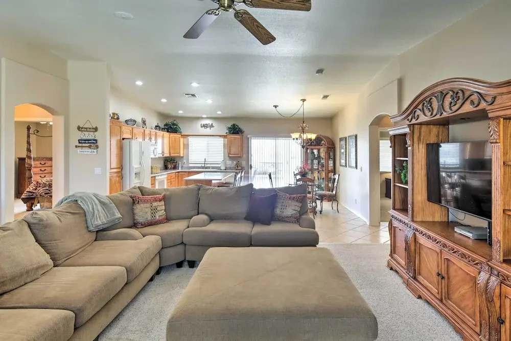 Private Pool, 3 Mi to Water! Lake Havasu City Home