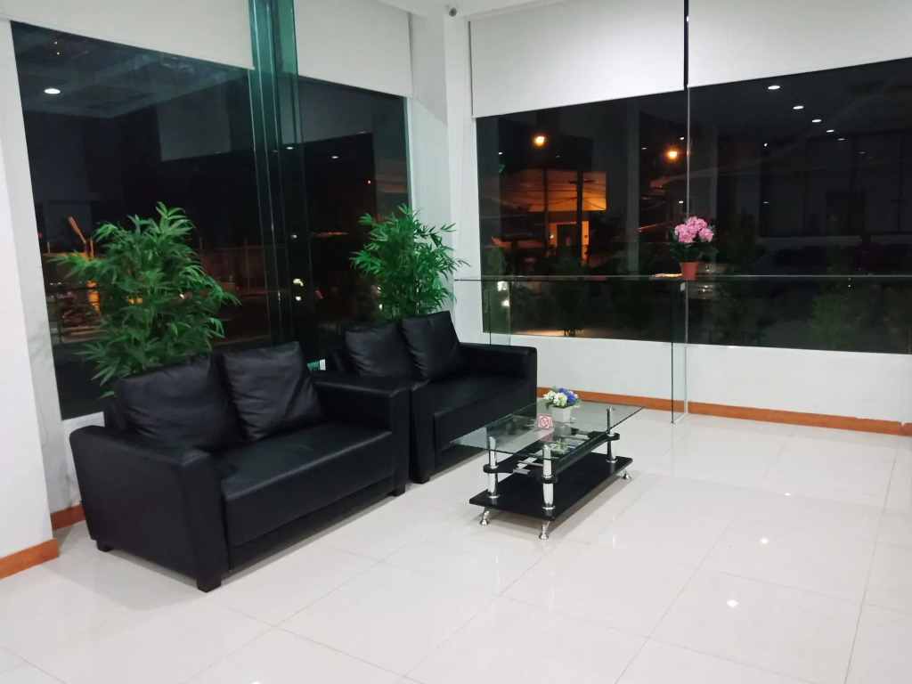 Blue Orchids Hotel