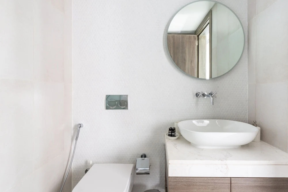 Posh & Spotless 1BR Apartment on Palm Jumeirah