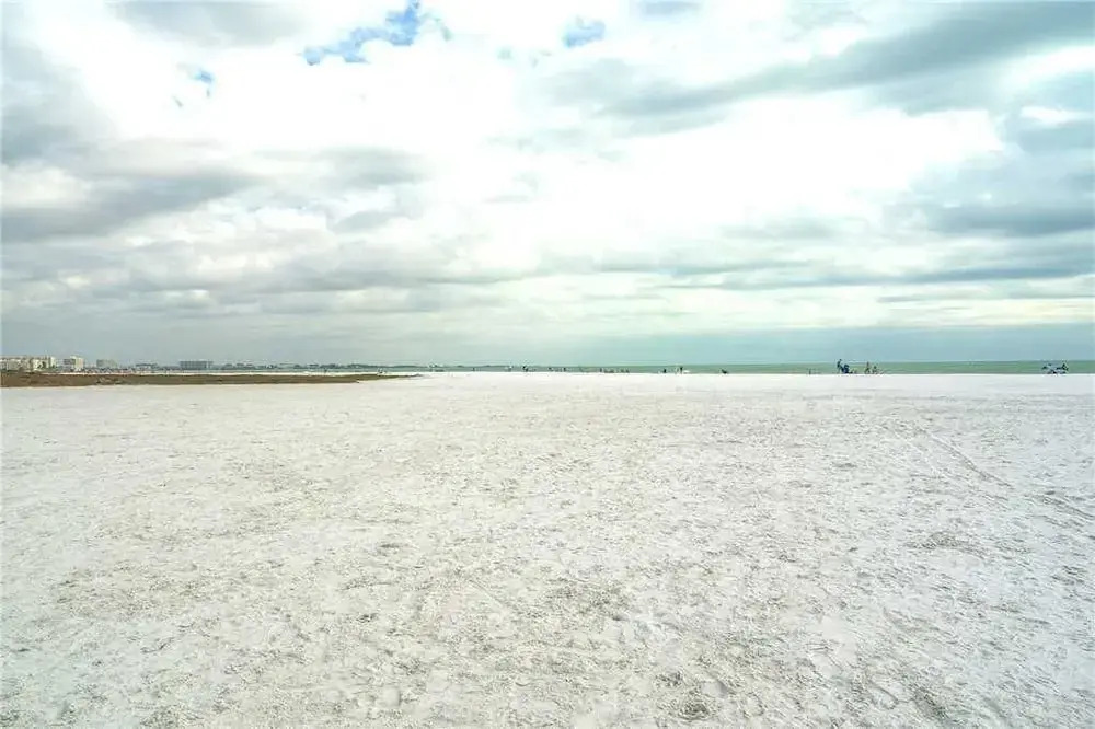 Siesta Shores B13 - Three Bedroom Condo